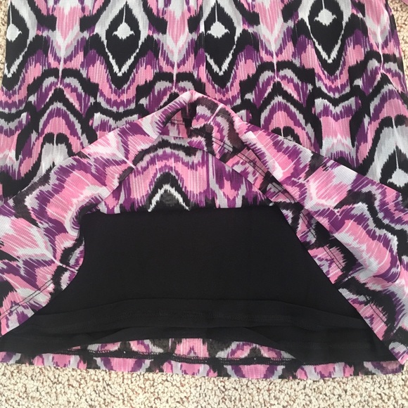 INC Petite top - Picture 2 of 3